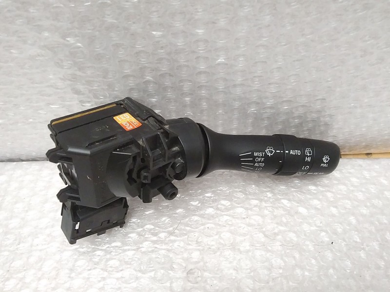 Recambio de mando limpia para toyota auris luna referencia OEM IAM 02420 17F244 G31