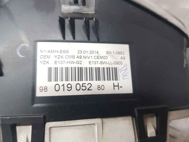 Recambio de cuadro instrumentos para peugeot 208 i (ca_, cc_) 1.2 vti 82 referencia OEM IAM 9801905280  