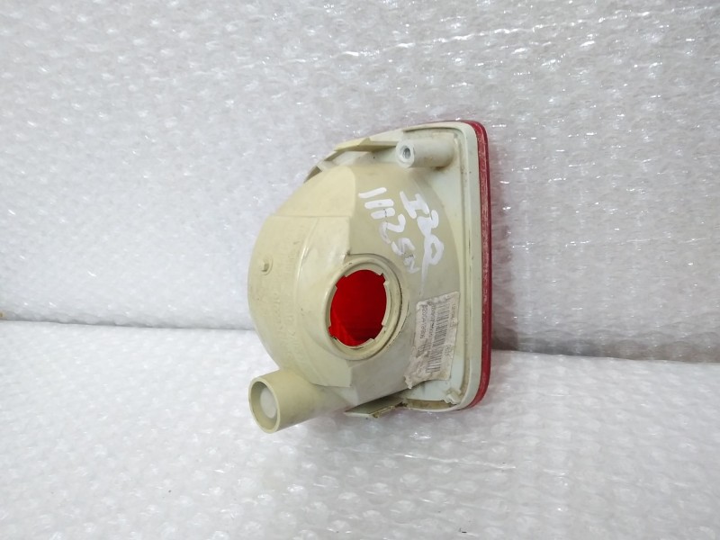 Recambio de faro antiniebla trasero izquierdo para dacia dokker ambiance referencia OEM IAM 8200419906 X61RENBR VALEO