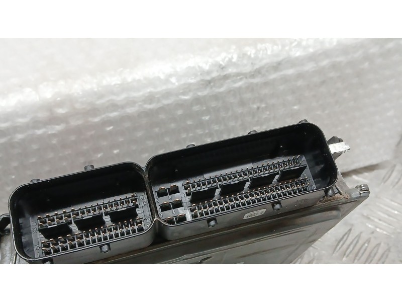 Recambio de centralita motor uce para audi a3 (8p1) 1.6 tdi referencia OEM IAM   