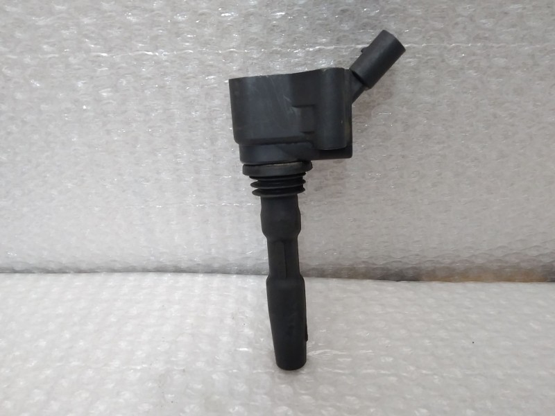 Recambio de bobina encendido para volkswagen polo (6r1) advance referencia OEM IAM 04E905110K 77300010. 52 ELDOR