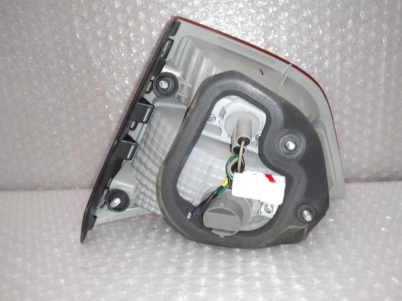 Recambio de piloto trasero izquierdo para hyundai ix35 classic 2wd referencia OEM IAM 924052Y0  INTERIOR