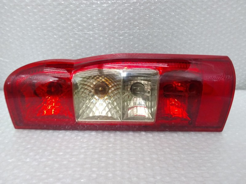 Recambio de piloto trasero derecho para ford transit new line (tt9) 82006 =>) ft 260 k kasten lkw referencia OEM IAM   TOCADO