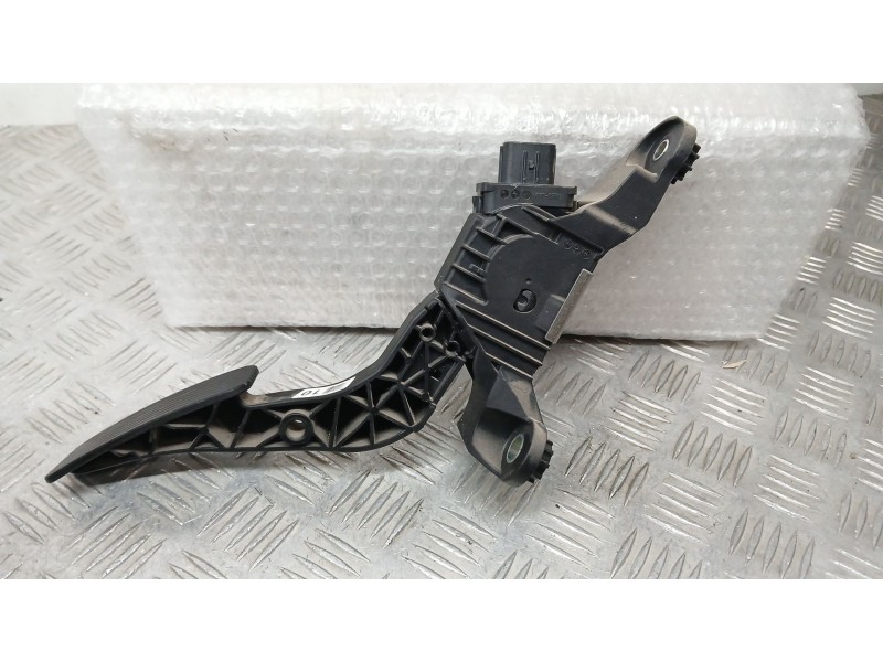 Recambio de potenciometro pedal para kia rio (yb) hibrid referencia OEM IAM   