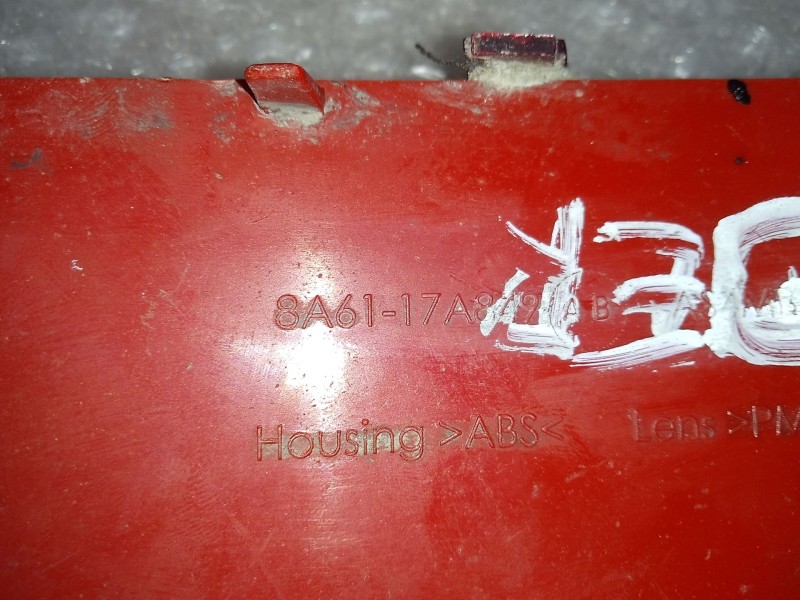 Recambio de catadrioptico der para ford c-max trend referencia OEM IAM 8A6117A849  