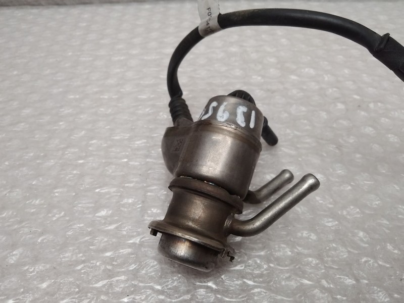 Recambio de inyector adblue para skoda superb (3v3) active referencia OEM IAM 04L131113P 0444025042 BOSCH