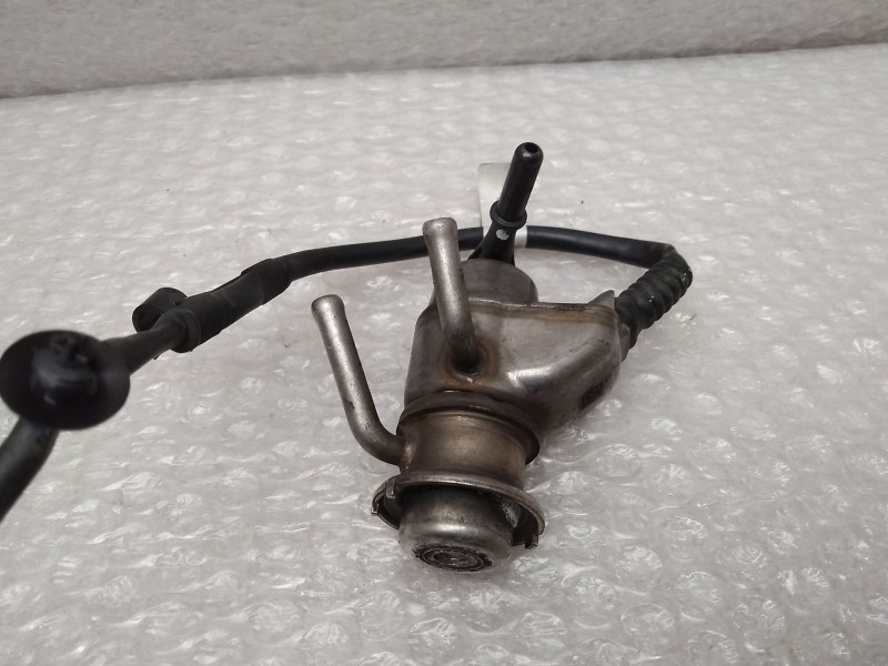 Recambio de inyector adblue para skoda superb (3v3) active referencia OEM IAM 04L131113P 0444025042 BOSCH