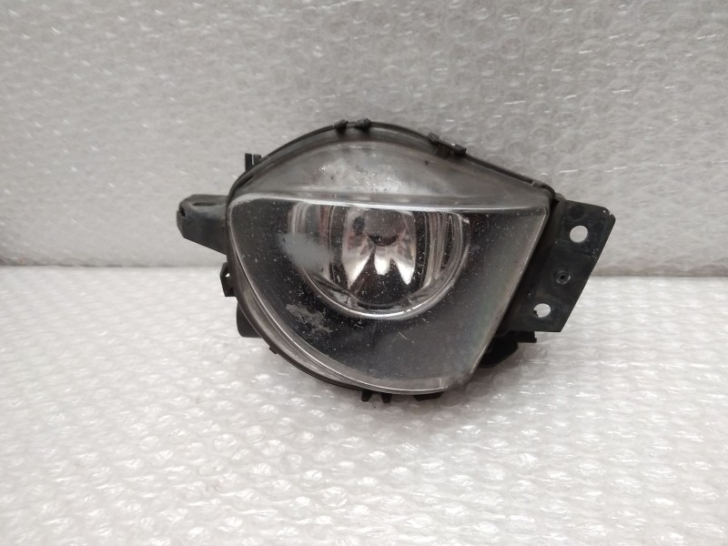 Recambio de faro antiniebla izquierdo para bmw serie 3 touring (e91) 320d referencia OEM IAM 6948373 6310100000 
