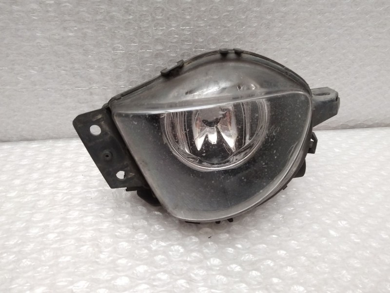 Recambio de faro antiniebla derecho para bmw serie 3 touring (e91) 320d referencia OEM IAM 6948374 6310100001 