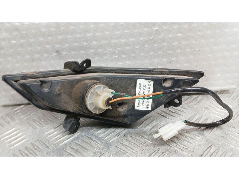 Recambio de piloto trasero izquierdo para e-broh strada 20th alex strada 20th referencia OEM IAM   