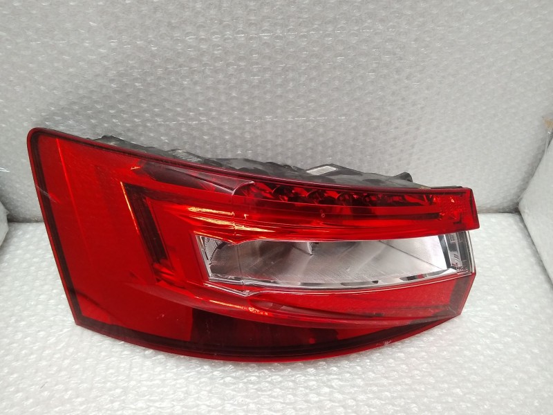 Recambio de piloto trasero izquierdo para skoda superb (3v3) active referencia OEM IAM 3V5945207A  EXTERIOR ROZADO