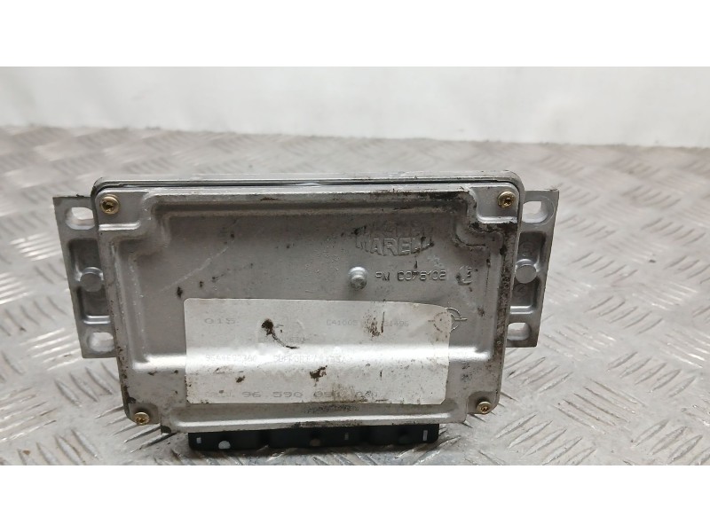 Recambio de centralita motor uce para citroën c4 coupé (la_) 1.4 16v referencia OEM IAM   