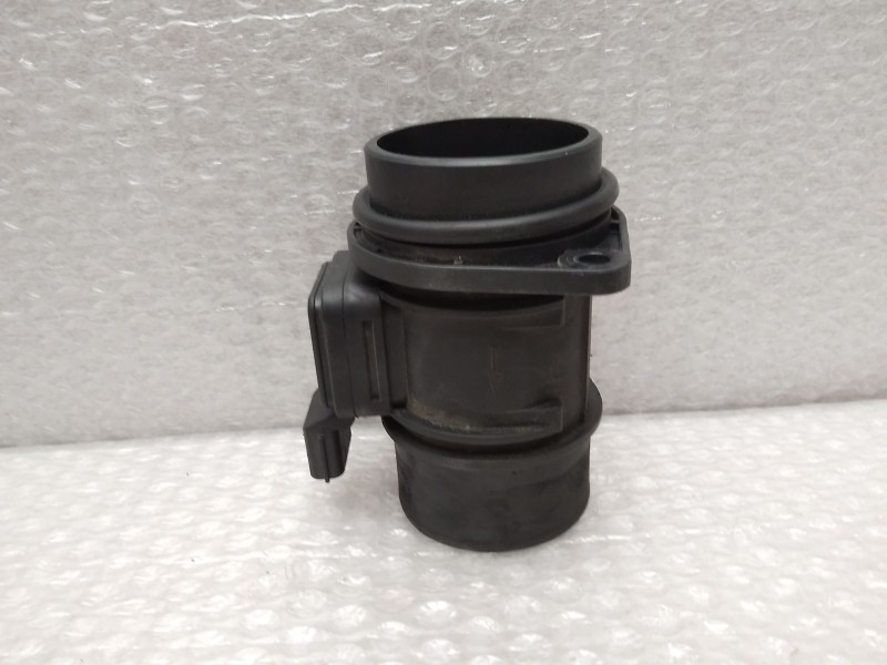 Recambio de caudalimetro para dacia sandero laureate referencia OEM IAM 8200280056 5WK97006 SIEMENS VDO