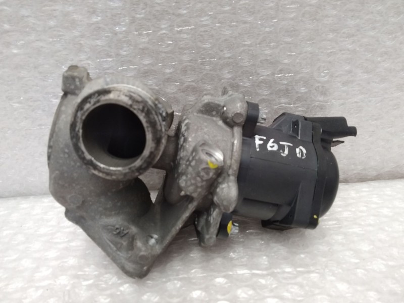 Recambio de valvula egr para ford fiesta (cb1) 1.4 tdci cat referencia OEM IAM 9658203780 216040594 VALEO