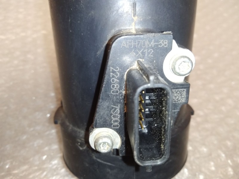 Recambio de caudalimetro para nissan x-trail (t30) edition elegance referencia OEM IAM 22680CA000 AFH7036 PBTGF30