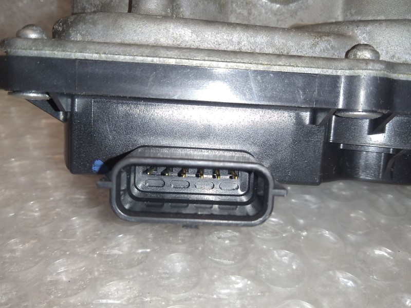 Recambio de caja mariposa para renault captur 1.2 tce referencia OEM IAM 161206038 H8201171233 