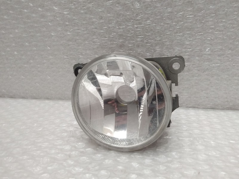 Recambio de faro antiniebla derecho para peugeot 207 sport referencia OEM IAM   1 PATA ROTA