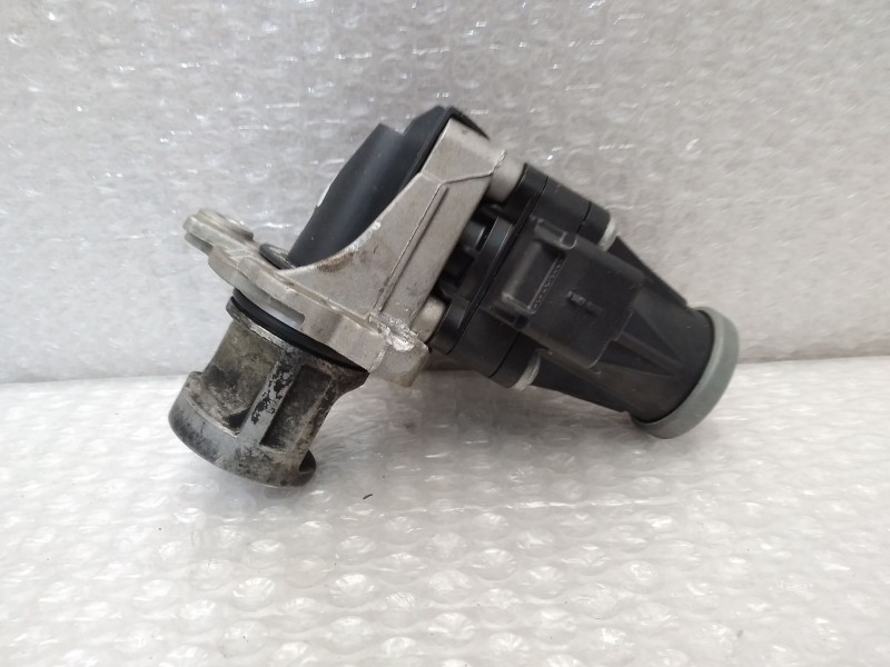 Recambio de valvula egr para ford fiesta (cb1) 1.6 tdci cat referencia OEM IAM 9802194080 70215623 PIERBURG