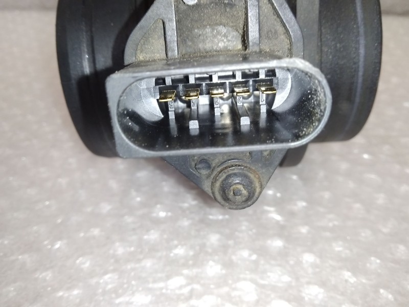 Recambio de caudalimetro para skoda octavia berlina (1z3) active referencia OEM IAM 038906461B 0281002531 BOSCH