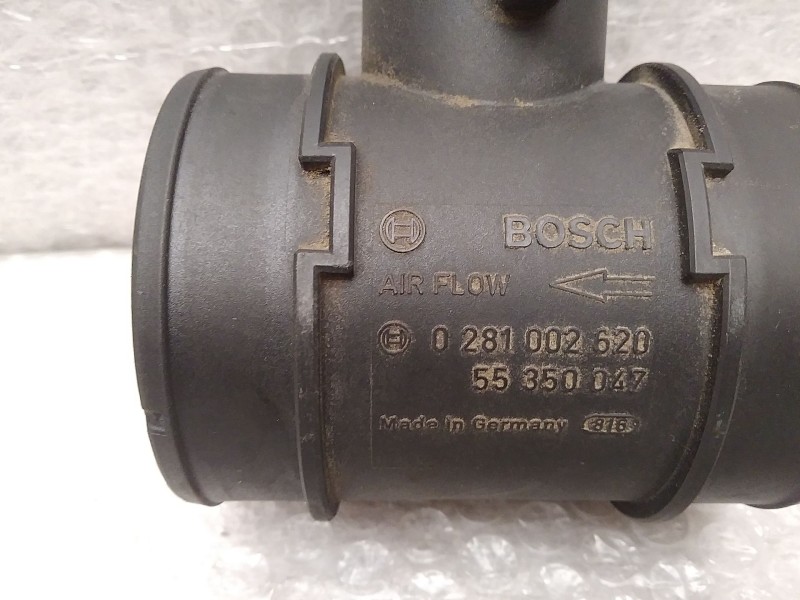 Recambio de caudalimetro para opel meriva cosmo referencia OEM IAM 55350047 0281002620 BOSCH