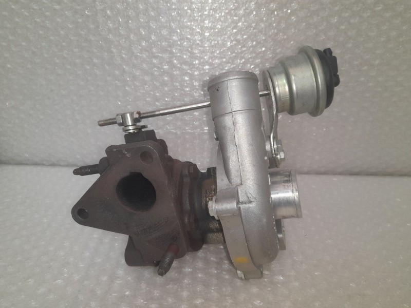 Recambio de turbocompresor para renault kangoo (f/kc0) 1.5 dci diesel referencia OEM IAM 578317H33771 KL5014825000037 KKK