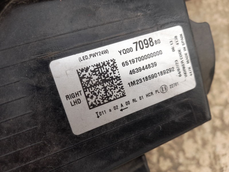 Recambio de faro derecho para opel crossland x / crossland (p17, p2qo) 1.2 (75) referencia OEM IAM   