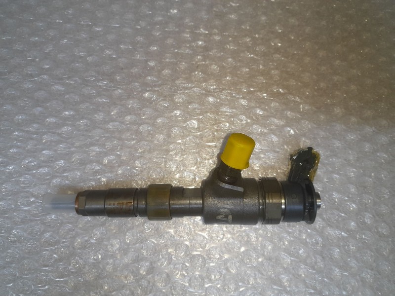 Recambio de inyector para citroën berlingo station wagon 1.6 hdi fap referencia OEM IAM 870692 0445110340 BOSCH