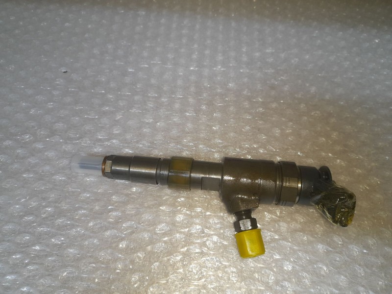 Recambio de inyector para citroën berlingo station wagon 1.6 hdi fap referencia OEM IAM 870692 0445110340 BOSCH