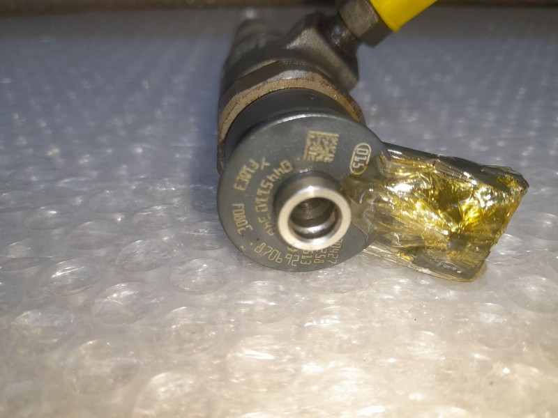 Recambio de inyector para citroën berlingo station wagon 1.6 hdi fap referencia OEM IAM 870692 0445110340 BOSCH