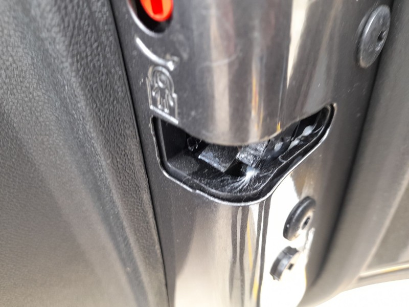 Recambio de cerradura puerta trasera derecha para opel crossland x / crossland (p17, p2qo) 1.2 (75) referencia OEM IAM   