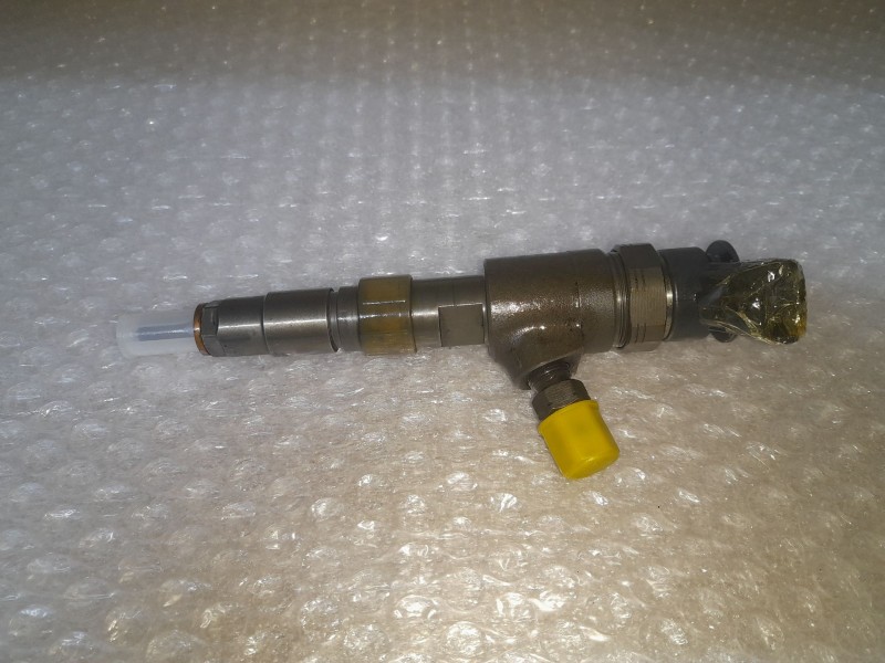 Recambio de inyector para citroën berlingo station wagon 1.6 hdi fap referencia OEM IAM 870692 0445110340 BOSCH