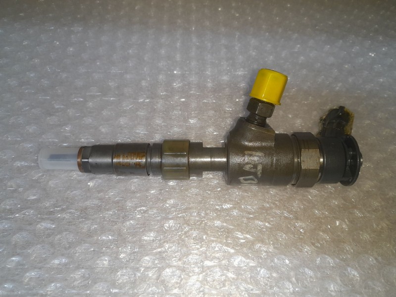 Recambio de inyector para citroën berlingo station wagon 1.6 hdi fap referencia OEM IAM 870692 0445110340 BOSCH