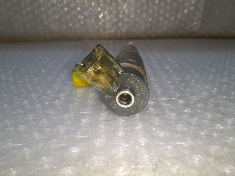 Recambio de inyector para citroën berlingo station wagon 1.6 hdi fap referencia OEM IAM 870692 0445110340 BOSCH