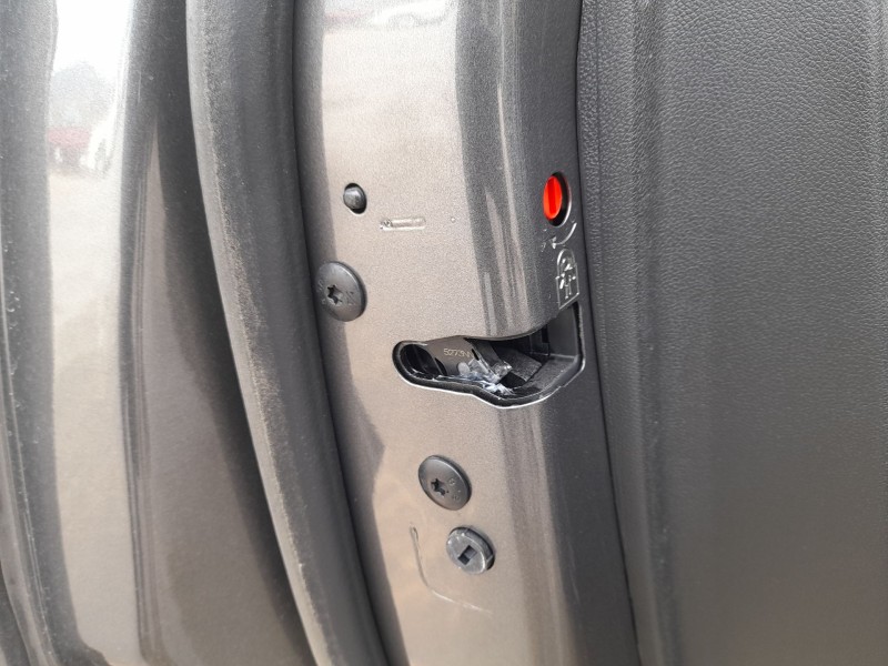 Recambio de cerradura puerta trasera izquierda para opel crossland x / crossland (p17, p2qo) 1.2 (75) referencia OEM IAM   