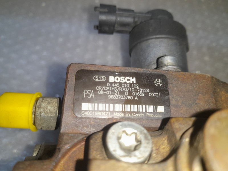 Recambio de bomba alta presion para peugeot partner (s2) combi plus referencia OEM IAM 9683703780A 0445010102 BOSCH