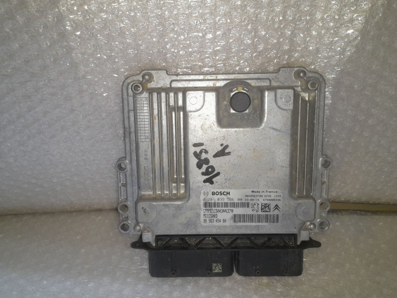 Recambio de centralita motor uce para opel vivaro c furgoneta (k0) 1.5 referencia OEM IAM 9826345480 BOSCH TOCADA 0281039556