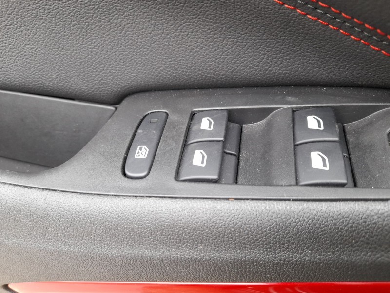 Recambio de mando elevalunas delantero izquierdo para opel crossland x / crossland (p17, p2qo) 1.2 (75) referencia OEM IAM   