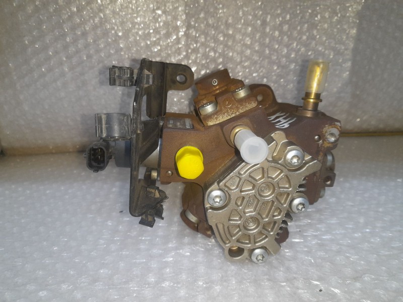 Recambio de bomba alta presion para citroën c4 berlina 1.6 16v hdi referencia OEM IAM 9683703780A 0445010102 BOSCH