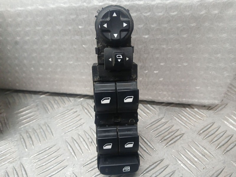 Recambio de mando elevalunas delantero izquierdo para citroën c4 iii (ba_, bb_, bc_) 1.5 bluehdi 130 (bbyhzb) referencia OEM IAM