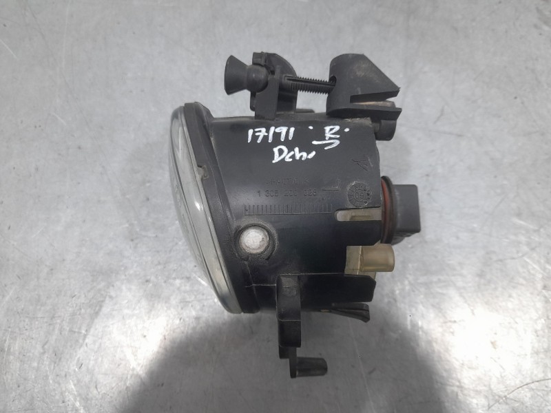 Recambio de faro antiniebla derecho para mercedes-benz clase b sports tourer (w245) b 180 cdi (245.207) referencia OEM IAM A2518