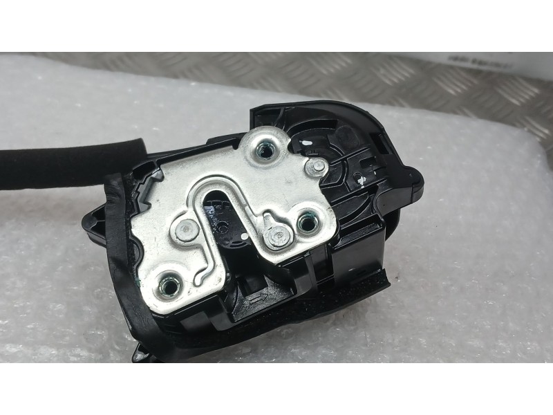 Recambio de cerradura puerta delantera derecha para jaecoo 7 phev 1.5 tgdi 255kw referencia OEM IAM 554001012AA ELECTRICA 24330B