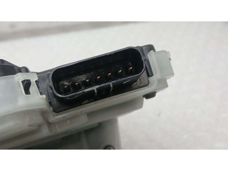 Recambio de cerradura puerta trasera izquierda para jaecoo 7 phev 1.5 tgdi 255kw referencia OEM IAM 554001013AA ELECTRICA 1D0006