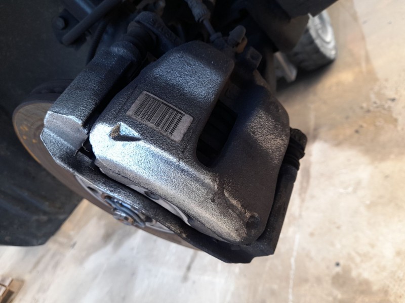 Recambio de pinza freno delantera derecha para opel crossland x / crossland (p17, p2qo) 1.2 (75) referencia OEM IAM 1617292180  