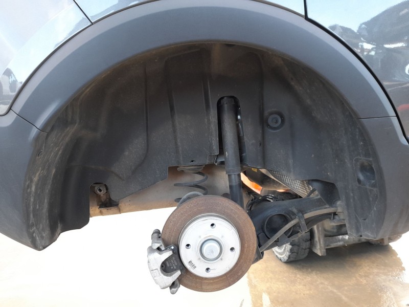 Recambio de plastico pase rueda tras. dch. para opel crossland x / crossland (p17, p2qo) 1.2 (75) referencia OEM IAM   