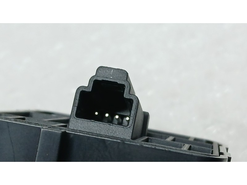 Recambio de mando elevalunas delantero derecho para jaecoo 7 phev 1.5 tgdi 255kw referencia OEM IAM 808001267AA  