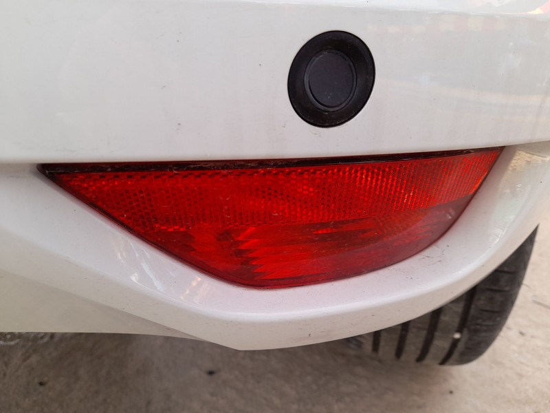 Recambio de piloto trasero derecho paragolpes para dacia sandero iii 1.0 tce 90 referencia OEM IAM   