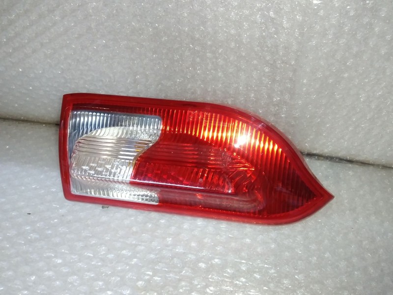 Recambio de piloto trasero izquierdo para opel insignia sports tourer sport referencia OEM IAM 13226854 VP9TTX13405D DE MALETERO