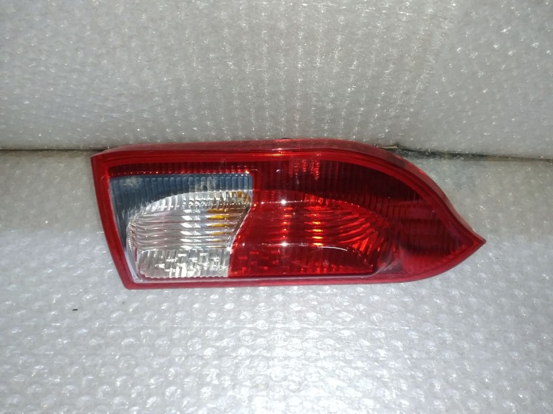 Recambio de piloto trasero izquierdo para opel insignia sports tourer sport referencia OEM IAM 13226854 VP9TTX13405D DE MALETERO