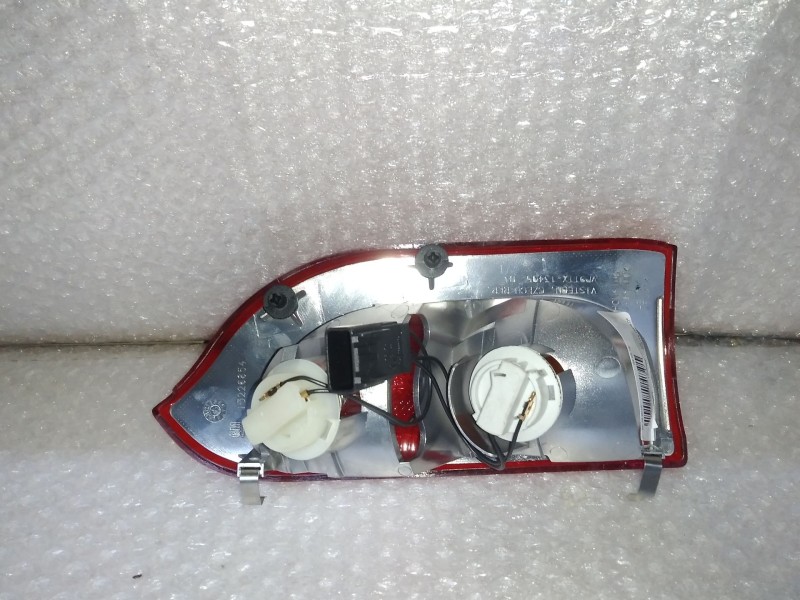 Recambio de piloto trasero izquierdo para opel insignia sports tourer sport referencia OEM IAM 13226854 VP9TTX13405D DE MALETERO