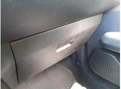 Recambio de guantera para dacia sandero iii 1.0 tce 90 referencia OEM IAM   